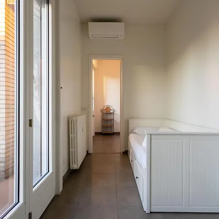 Daire Serra 2br With Terrace By Halldis