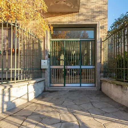 Serra 2br With Terrace By Halldis Milano