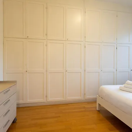 Daire Serra 2br With Terrace By Halldis *