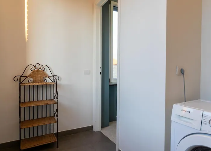Serra 2br With Terrace By Halldis Apartament