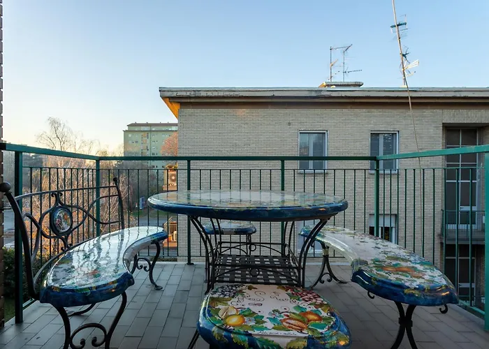 Serra 2br With Terrace By Halldis Apartament *