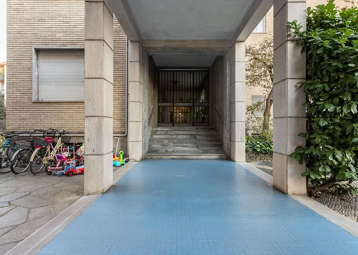 Apartament Serra 2br With Terrace By Halldis Mediolan